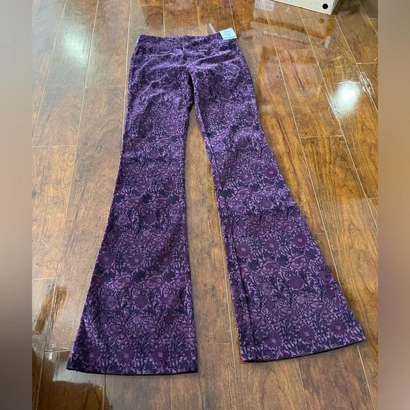 New Paige High Rise Lou Lou Black Cherry Velvet pant